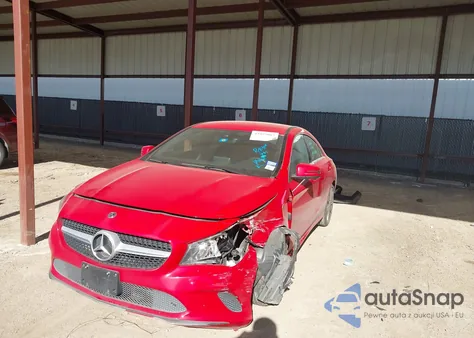 2019 Mercedes-Benz Cla 250 4Matic z USA, uszkodzony, nr VIN WDDSJ4GB7KN739866